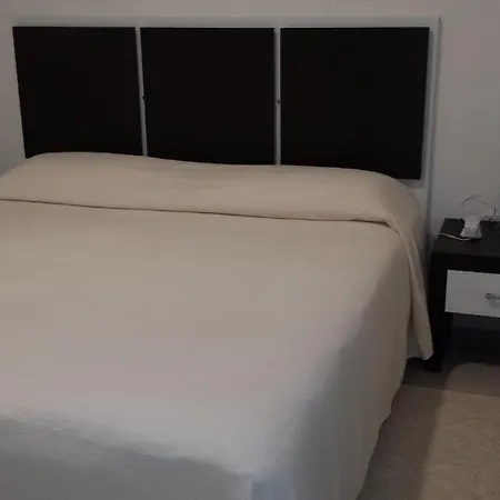 Buddi Hotell 3*
